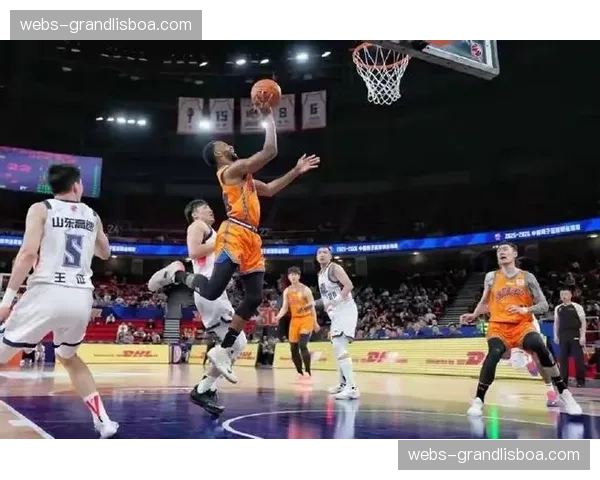 上海久事百回合得分领跑全联盟 空间型五号位策应成进攻核心枢纽